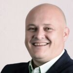 Veljko Ražnatović tvrdi da je u Beogradu sve pogrešno: Bio bih poznatiji kao bokser da nisam sin ponatih roditelja