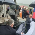 Nastavljena sjednica Narodne skupštine: Banke ne smiju da zatvaraju račune zbog sankcija